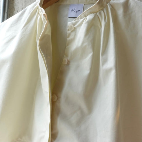 晴れた日のblouse