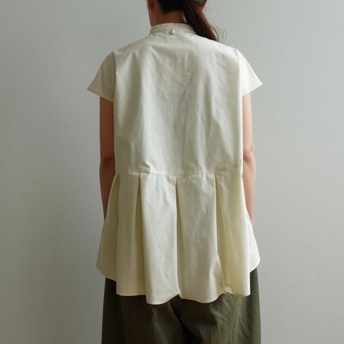 晴れた日のblouse