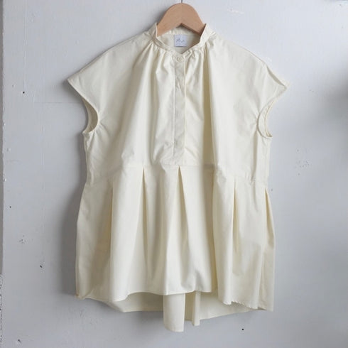 晴れた日のblouse