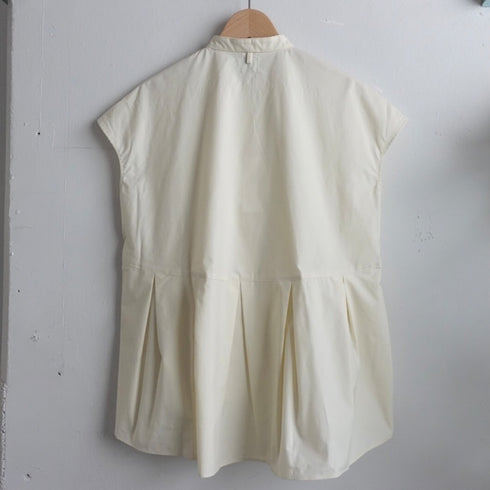 晴れた日のblouse