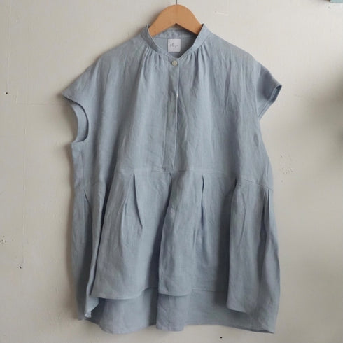 晴れた日のリネンblouse